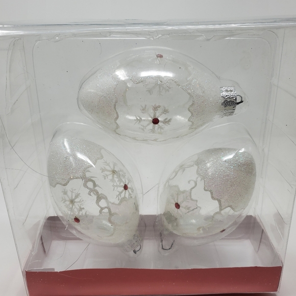 Vintage Clear Glass & snowflake & glitter decorated Lot of 3 Christmas ornament - Picture 2 of 8